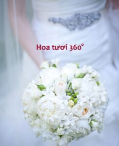 trang-tri-dam-cuoi-phong-cach-long-lay