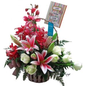 Hoa tươi là món quà tinh thần không thể thiếu