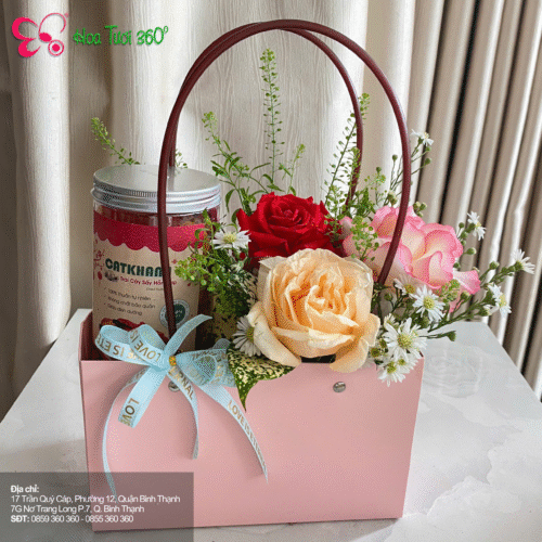 Mỗi bó hoa chúc mừng là một lời chúc đẹp đẽ